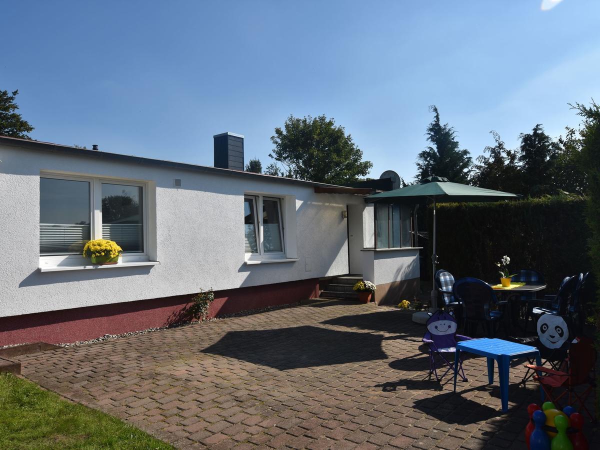 فيلا Modern Bungalow In Kroepelin With Garden المظهر الخارجي الصورة